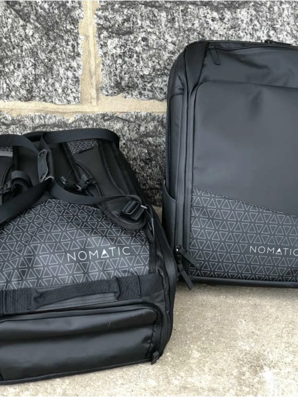 Nomatic 40L Black Travel Bag